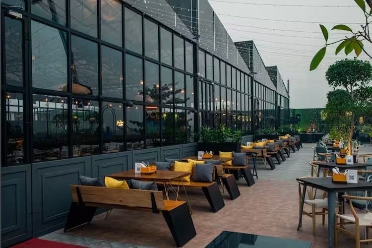 Cafes in Noida