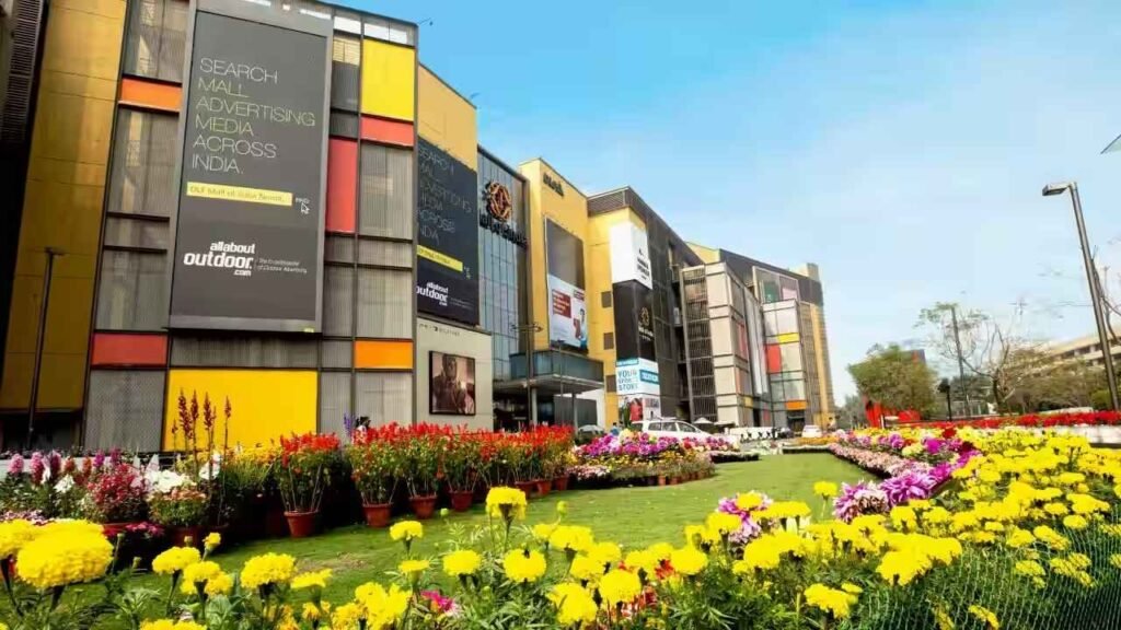 Shopping in Noida