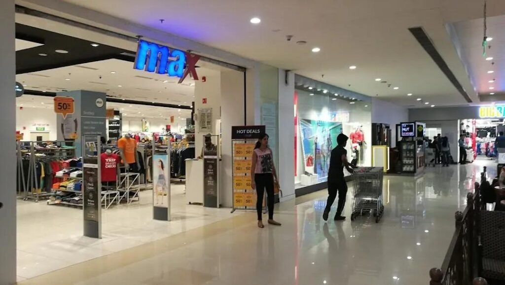 Shopping in Noida